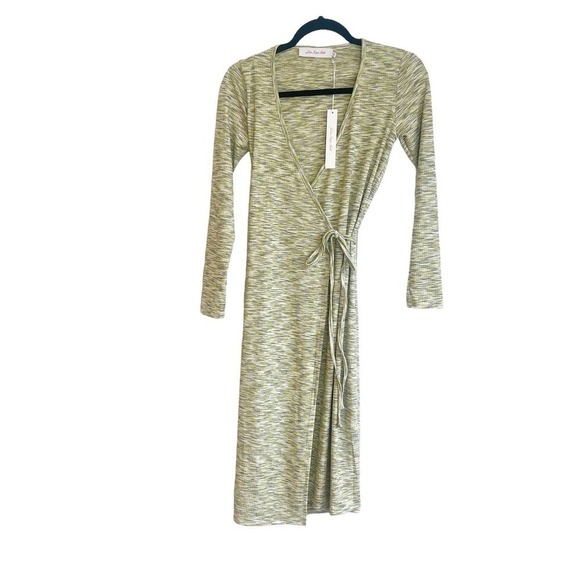 LISA SAYS GAH Lucille Long Sleeve Wrap Midi Dress in Flame Women's Size XS - Picture 4 of 13